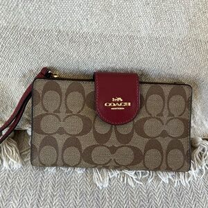 Coach wallet